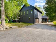 2041 LILAC DRIVE Innisfil Ontario, L9S 1Y9