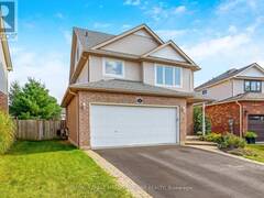 16 KENNEY STREET Halton Hills Ontario, L7J 3B1