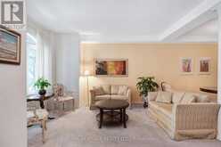 35 QUEENS PLATE DRIVE | Markham Ontario | Slide Image Four