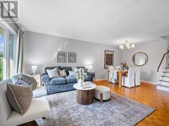 35 HEPWORTH DRIVE Toronto Ontario, M9R 3W1