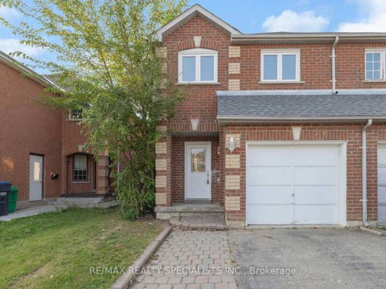 42 CARUSO DRIVE, Brampton, Ontario L6Y 5B2