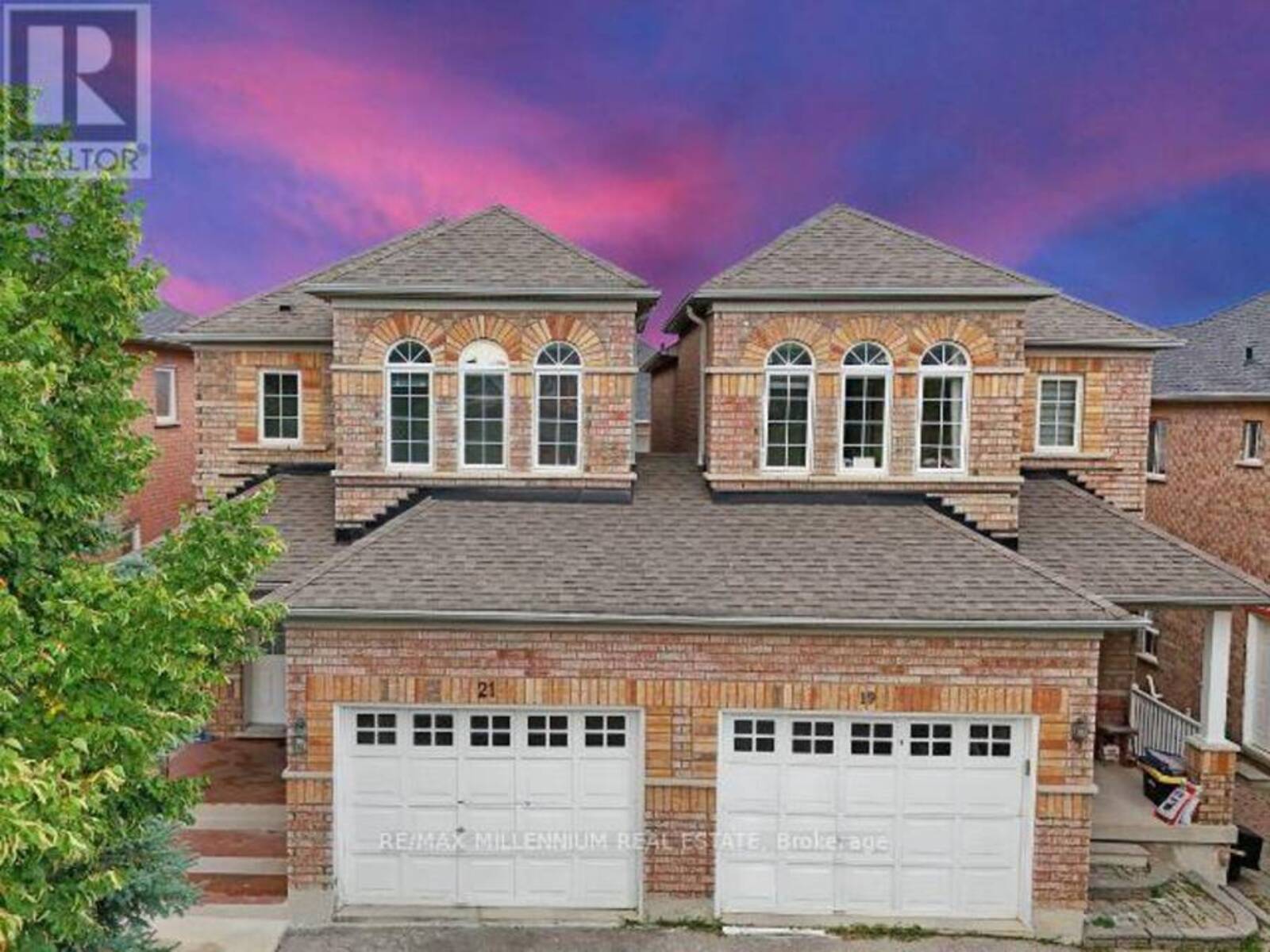 21 CASABEL DRIVE, Vaughan, Ontario L6A 3M5