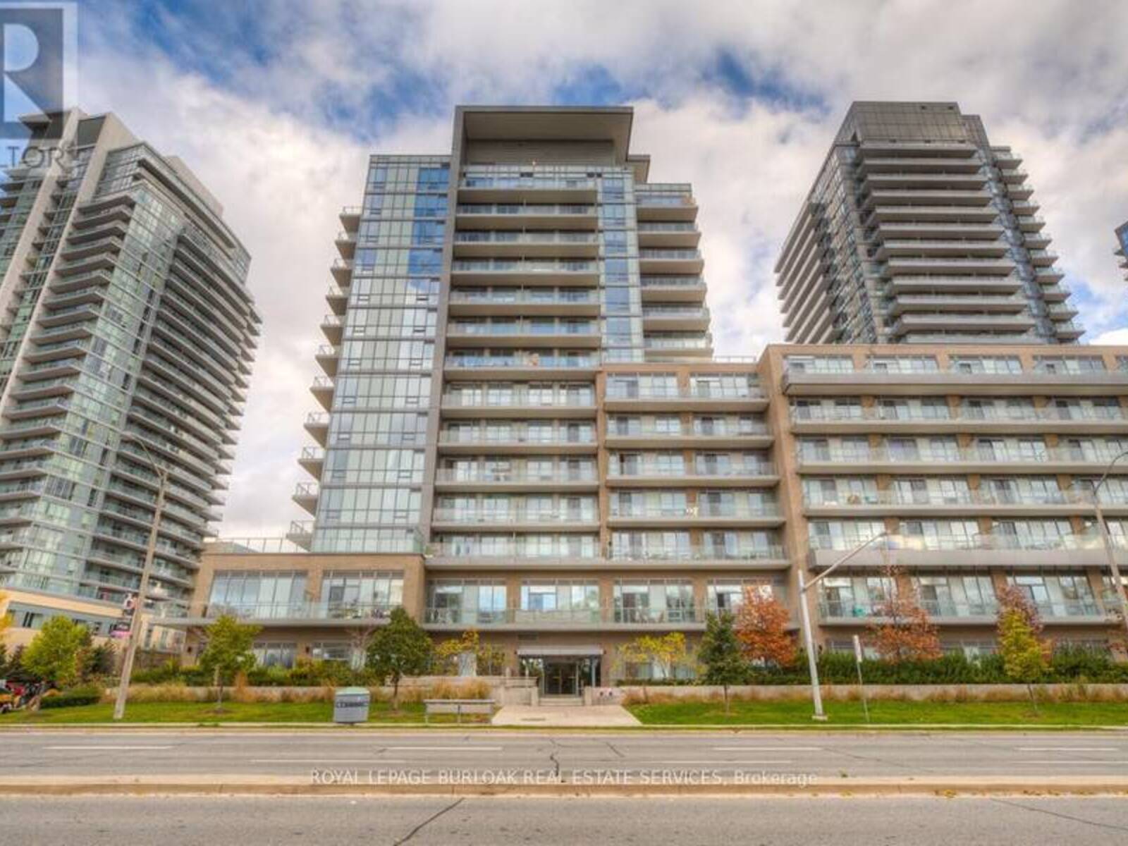 401 - 52 FOREST MANOR ROAD, Toronto, Ontario M2J 0E2