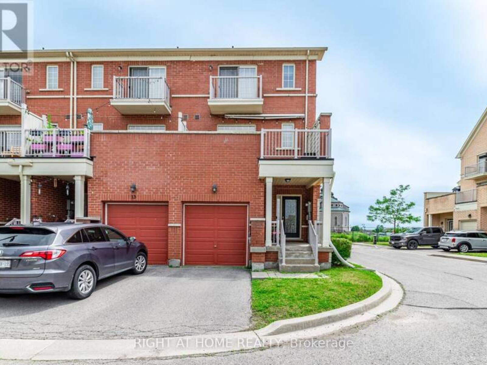 15 TATRA LANE, Markham , Ontario L6C 0P3