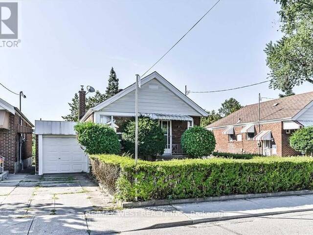 5 DIEPPE ROAD S Toronto Ontario, M4J 2K8