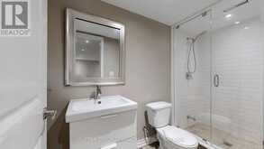 25 SILVER ASPEN DRIVE | Markham Ontario | Slide Image Thirty-four