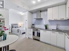 S319 - 120 BAYVIEW AVENUE Toronto Ontario, M5A 0G4