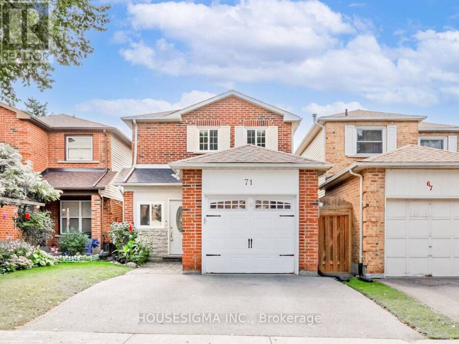 71 SWINTON CRESCENT, Vaughan , Ontario L4J 2W9