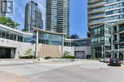 405 - 2240 LAKESHORE BOULEVARD W | Toronto Ontario | Slide Image Thirty-two