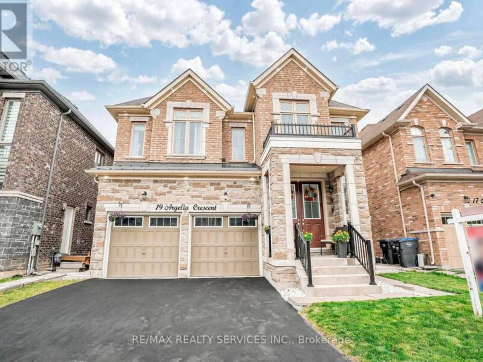 19 ARGELIA CRESCENT, Brampton , Ontario L6X 0E7