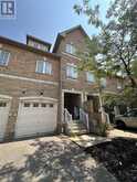 558 CANDLESTICK CIRCLE | Mississauga Ontario | Slide Image One