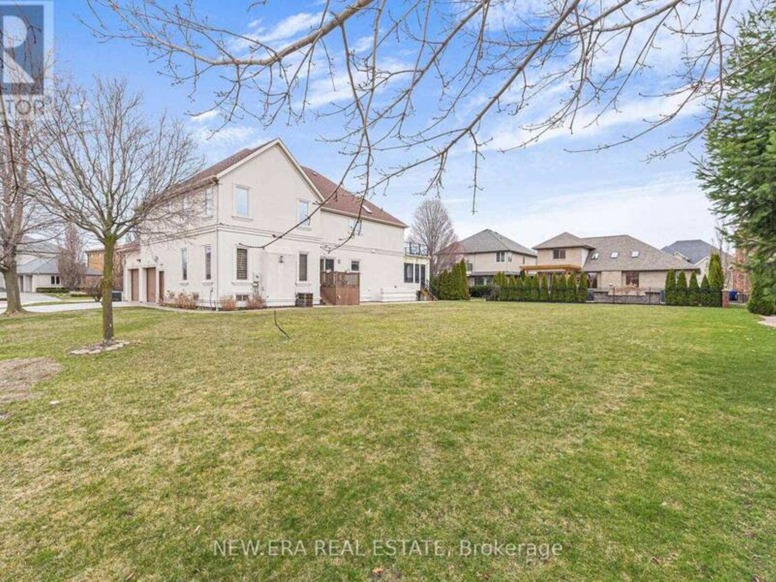 470 SHOREVIEW CIRCLE, Windsor, Ontario N8P 1M7