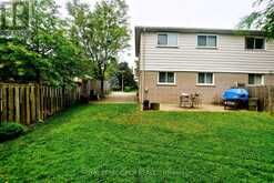 15 MCDONALD DRIVE | Aurora Ontario | Slide Image Thirty