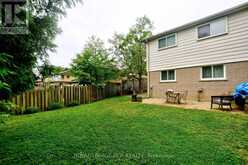 15 MCDONALD DRIVE | Aurora Ontario | Slide Image Thirty-three