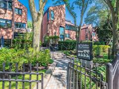 115 - 10 WALKER AVENUE Toronto Ontario, M4V 1G2