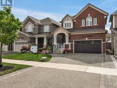 7 MCCOURT DRIVE Ajax Ontario, L1Z 0P4