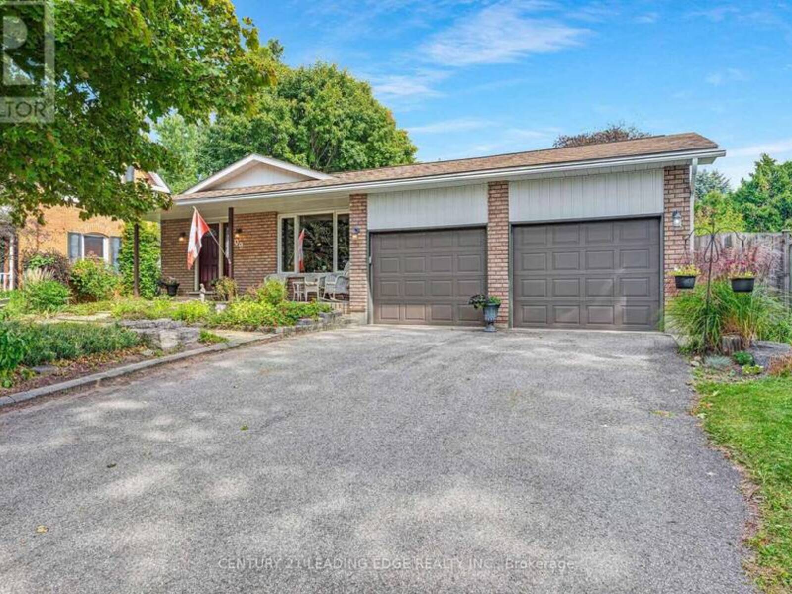 9 KING STREET E, East Gwillimbury, Ontario L0G 1M0