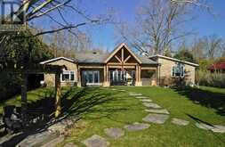 259 MOON POINT DRIVE E | Oro-Medonte Ontario | Slide Image One