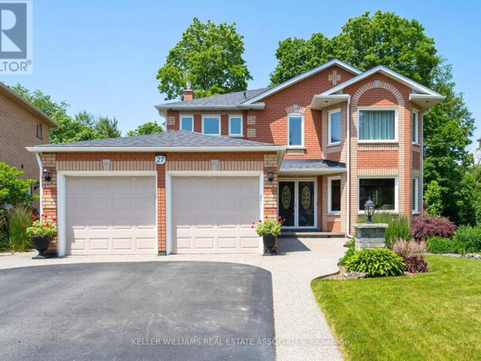 27 GOODERHAM DRIVE, Halton Hills, Ontario L7G 5R7