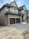 43 BUSH RIDGE AVENUE | Richmond Hill Ontario | Slide Image Seven