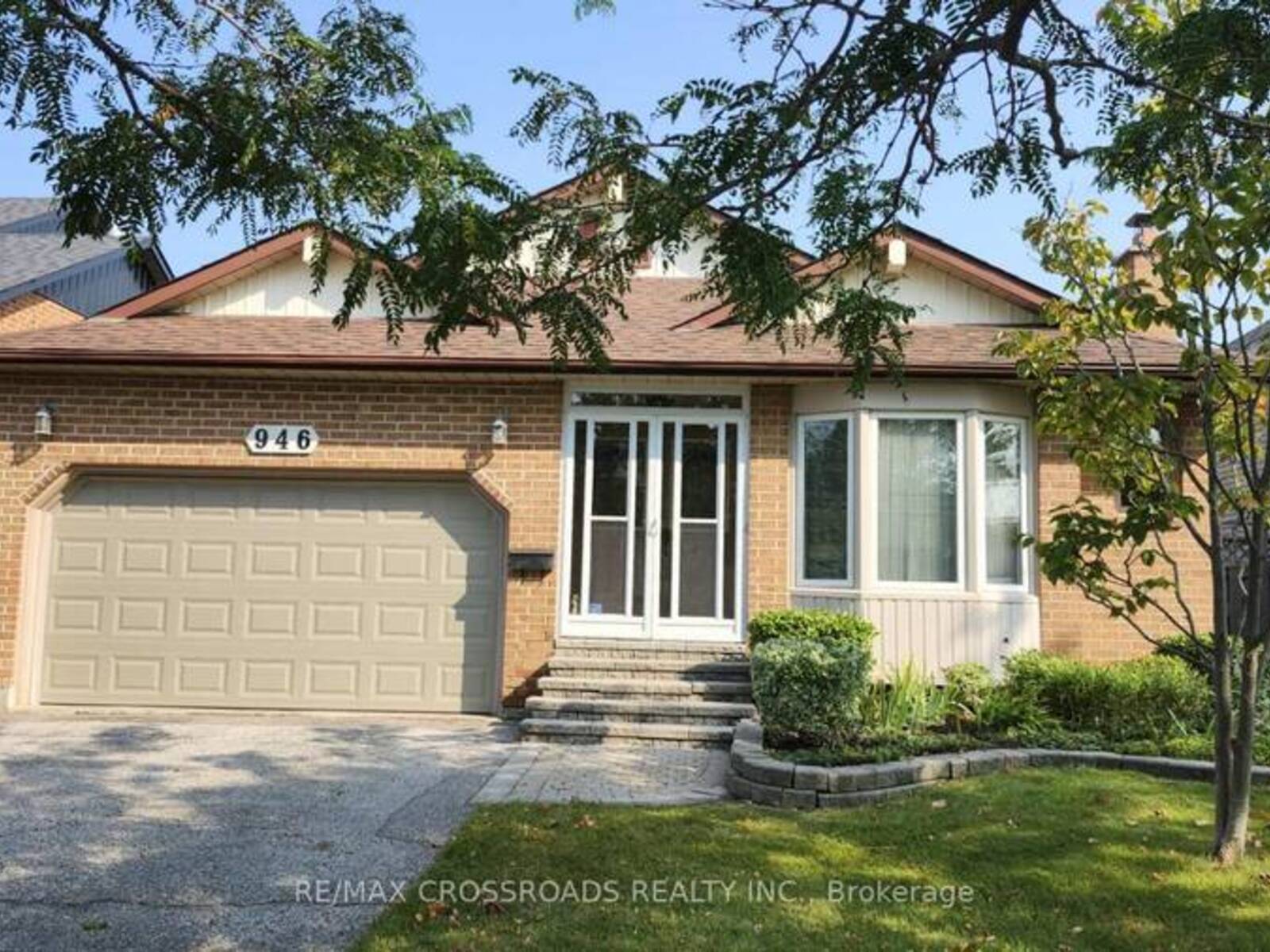 946 GLENANNA ROAD, Pickering, Ontario L1V 5E5