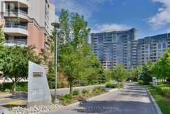 572 - 23 COX BOULEVARD | Markham Ontario | Slide Image Two