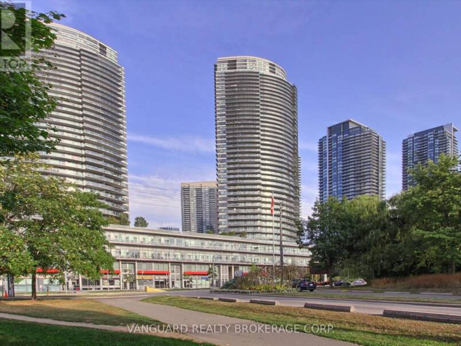 TH3 - 2230 LAKE SHORE BOULEVARD W, Toronto, Ontario M8V 0B2