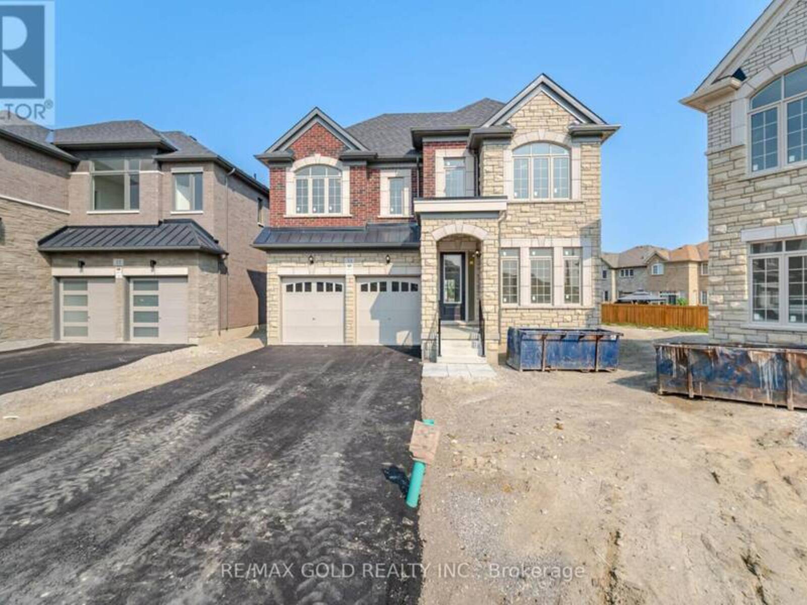 31 DOLOMITE DRIVE, Brampton, Ontario L6P 4R6