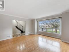 41 WALWYN AVENUE Toronto Ontario, M9N 3H6