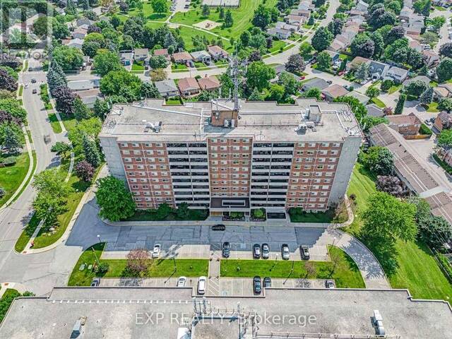 1007 - 40 WILLIAM ROE BOULEVARD Newmarket Ontario, L3Y 5N4