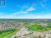 1007 - 40 WILLIAM ROE BOULEVARD | Newmarket Ontario | Slide Image Forty