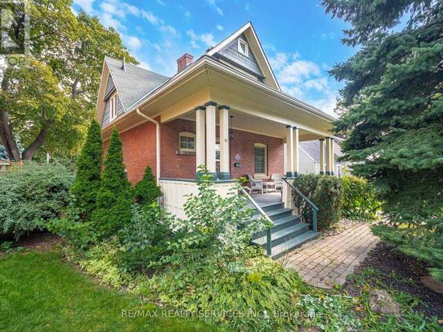 61 ROSEDALE AVENUE W Brampton Ontario, L6X 1K4