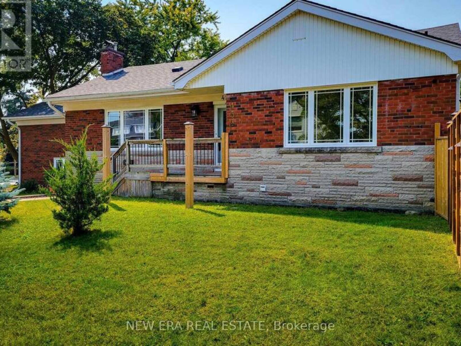 454 MAYZEL ROAD, Burlington, Ontario L7R 3C3