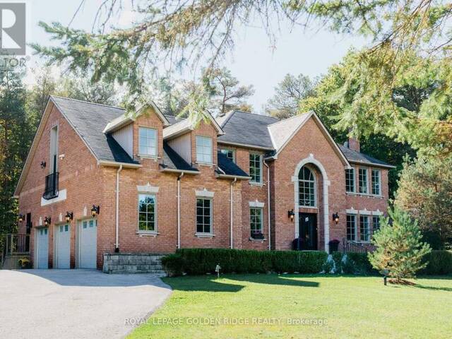 8 GREENVALLEY CIRCLE Whitchurch-Stouffville Ontario, L4A 2L4