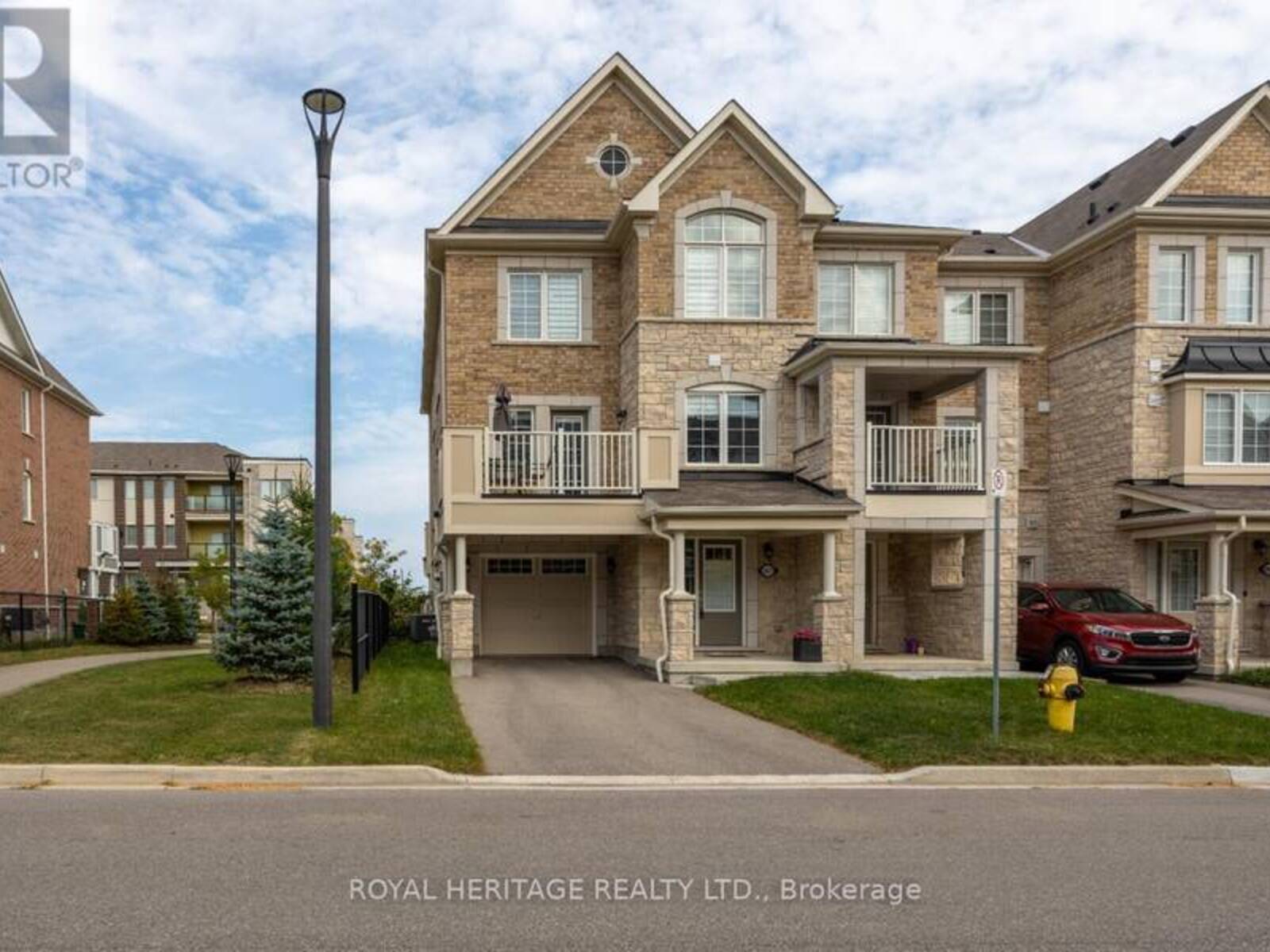 2431 FALL HARVEST CRESCENT, Pickering, Ontario L1X 0G1