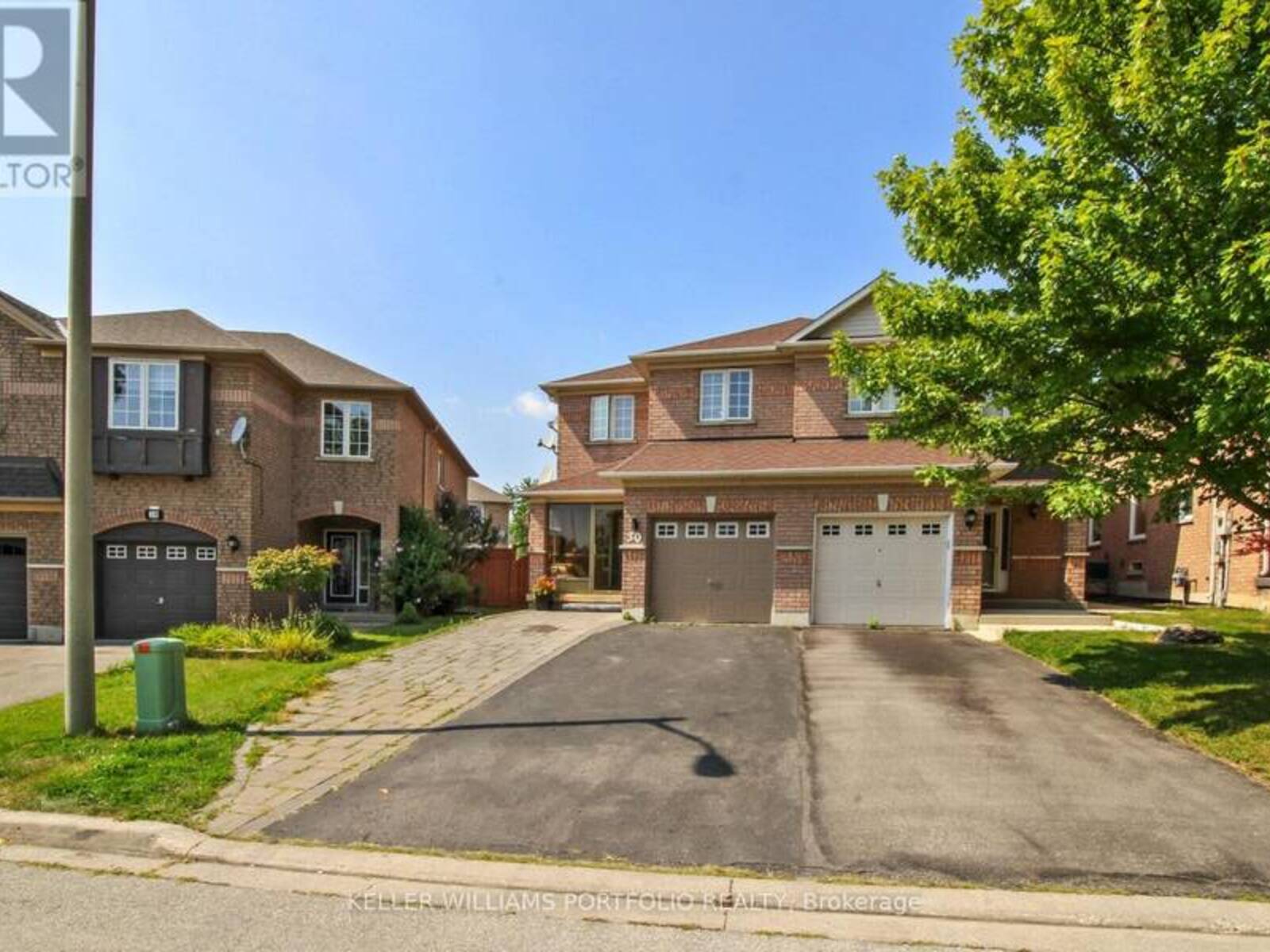 30 COUNTRY DRIVE LANE, Vaughan, Ontario L6A 3S6