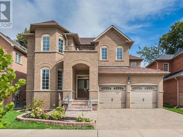 61 GRAND OAK DRIVE Richmond Hill Ontario, L4E 4A2