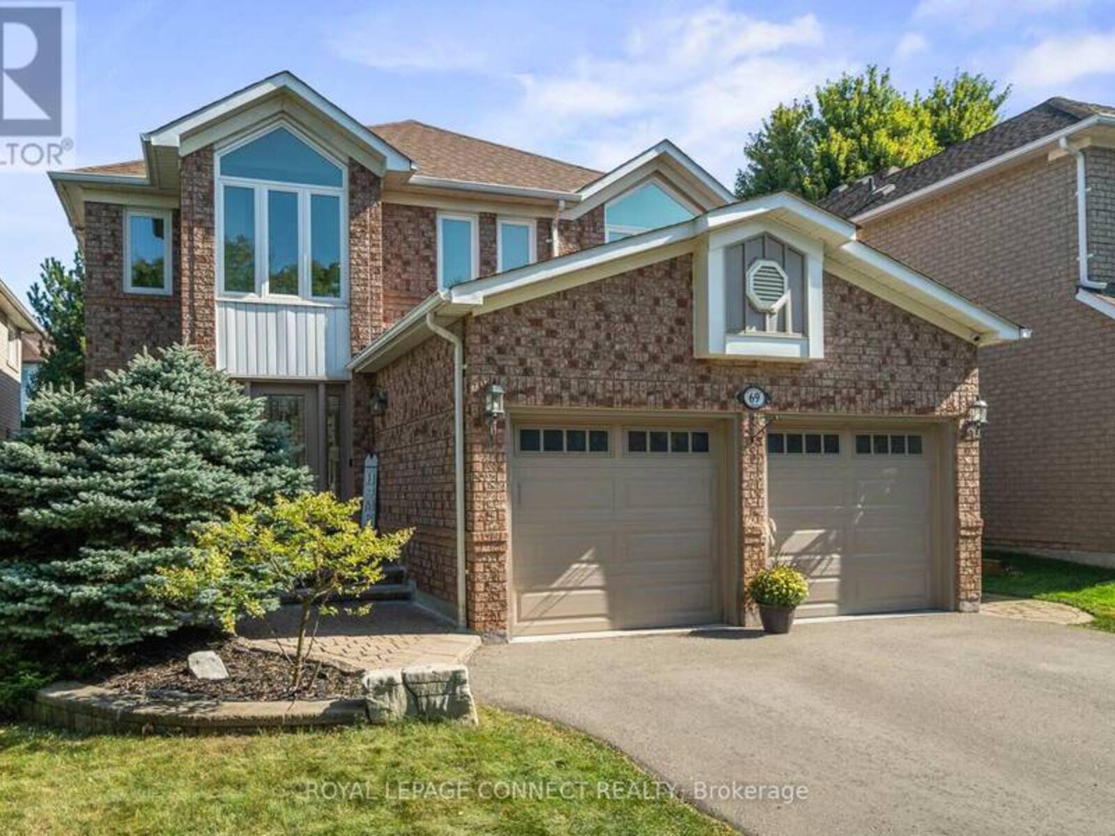 69 PINNACLE TRAIL, Aurora, Ontario L4G 7G6