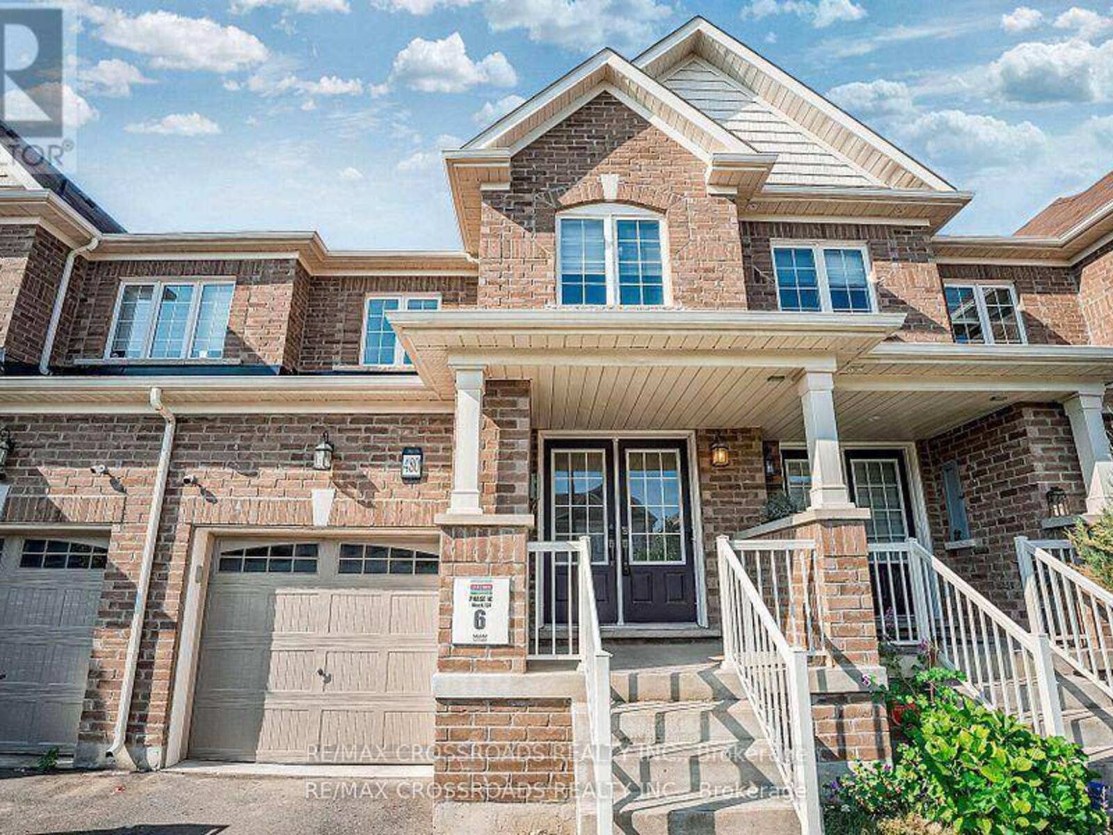 480 QUEEN MARY DRIVE, Brampton, Ontario L7A 0C7