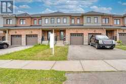 146 CRAFTER CRESCENT | Hamilton Ontario | Slide Image Two