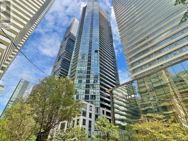 1602 - 45 CHARLES STREET E Toronto Ontario, M4Y 0B8