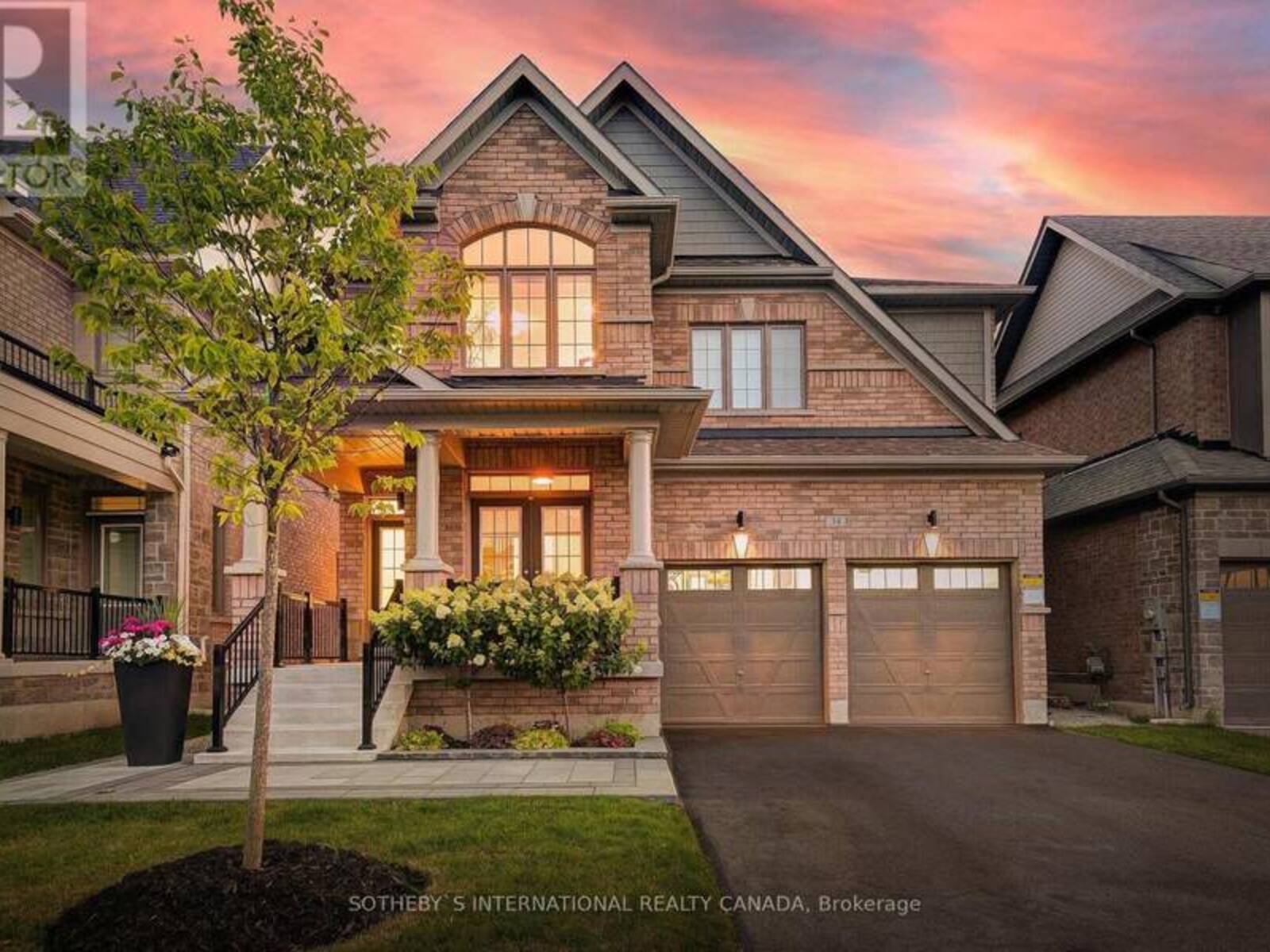 34 CONCERT HILL WAY, East Gwillimbury, Ontario L9N 0V1