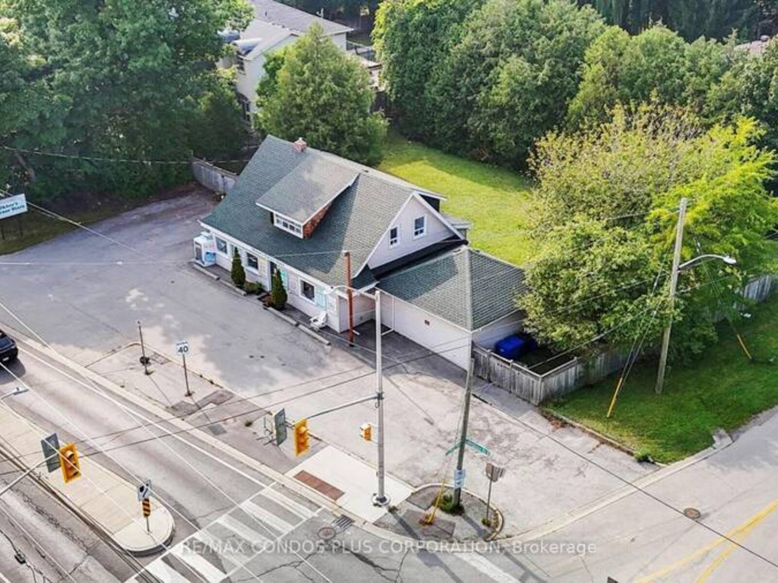 509 LAKESHORE ROAD W, Oakville, Ontario L6K 1G6