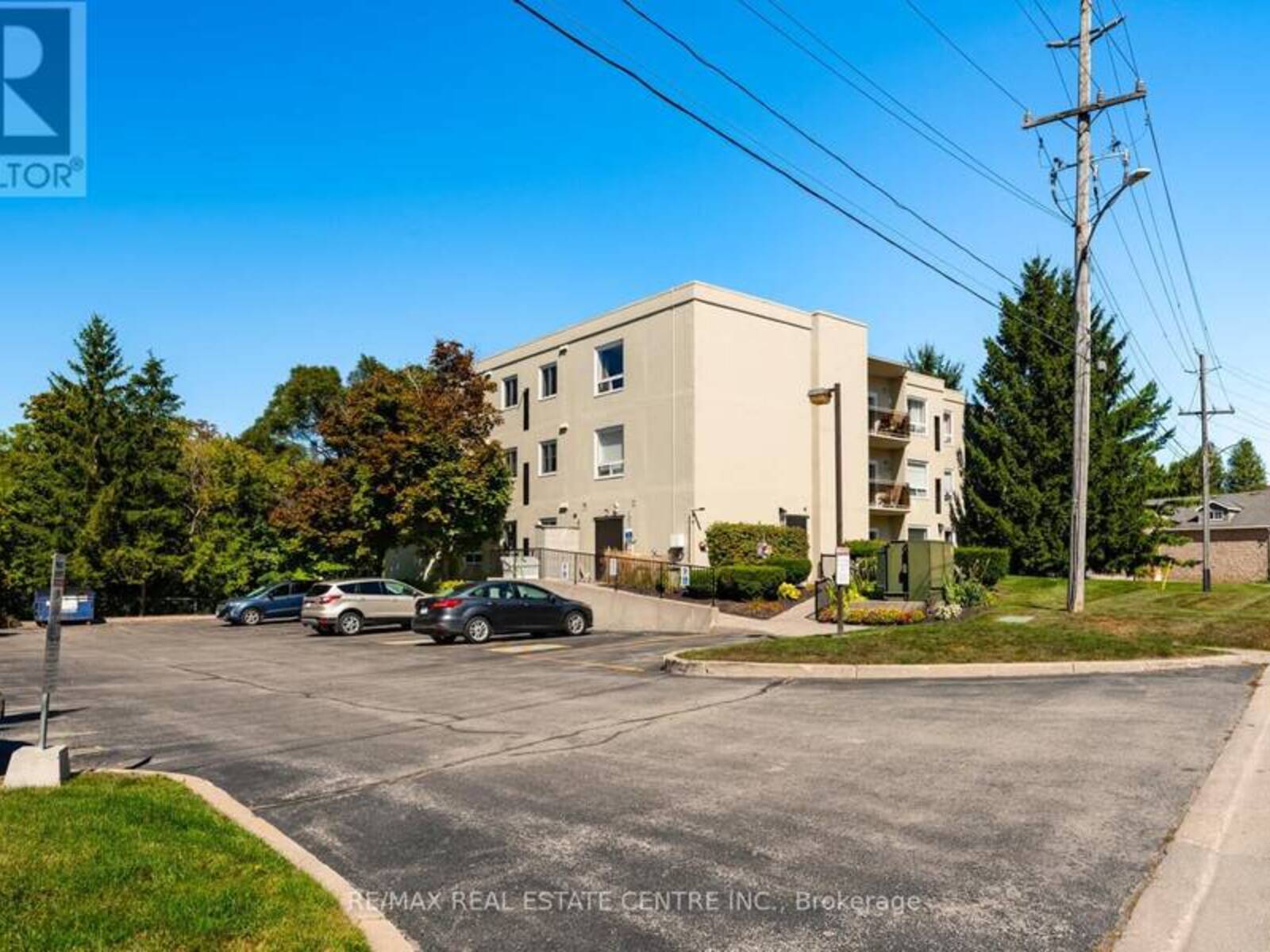 101 - 245 QUEEN STREET W, Fergus, Ontario N1M 3R6