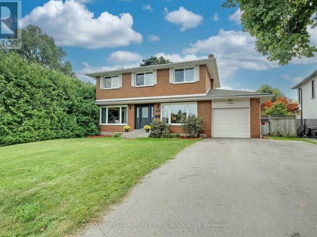 414 SOUTHLAND CRESCENT Oakville Ontario, L6L 3N8