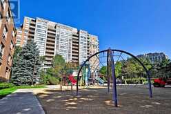 207 - 29 NORTHERN HTS DRIVE S | Richmond Hill Ontario | Slide Image Thirty-four