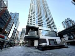 1512 - 19 BATHURST STREET Toronto Ontario, M5V 0N2