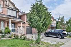 761 JOE PERSECHINI DRIVE | Newmarket Ontario | Slide Image Four