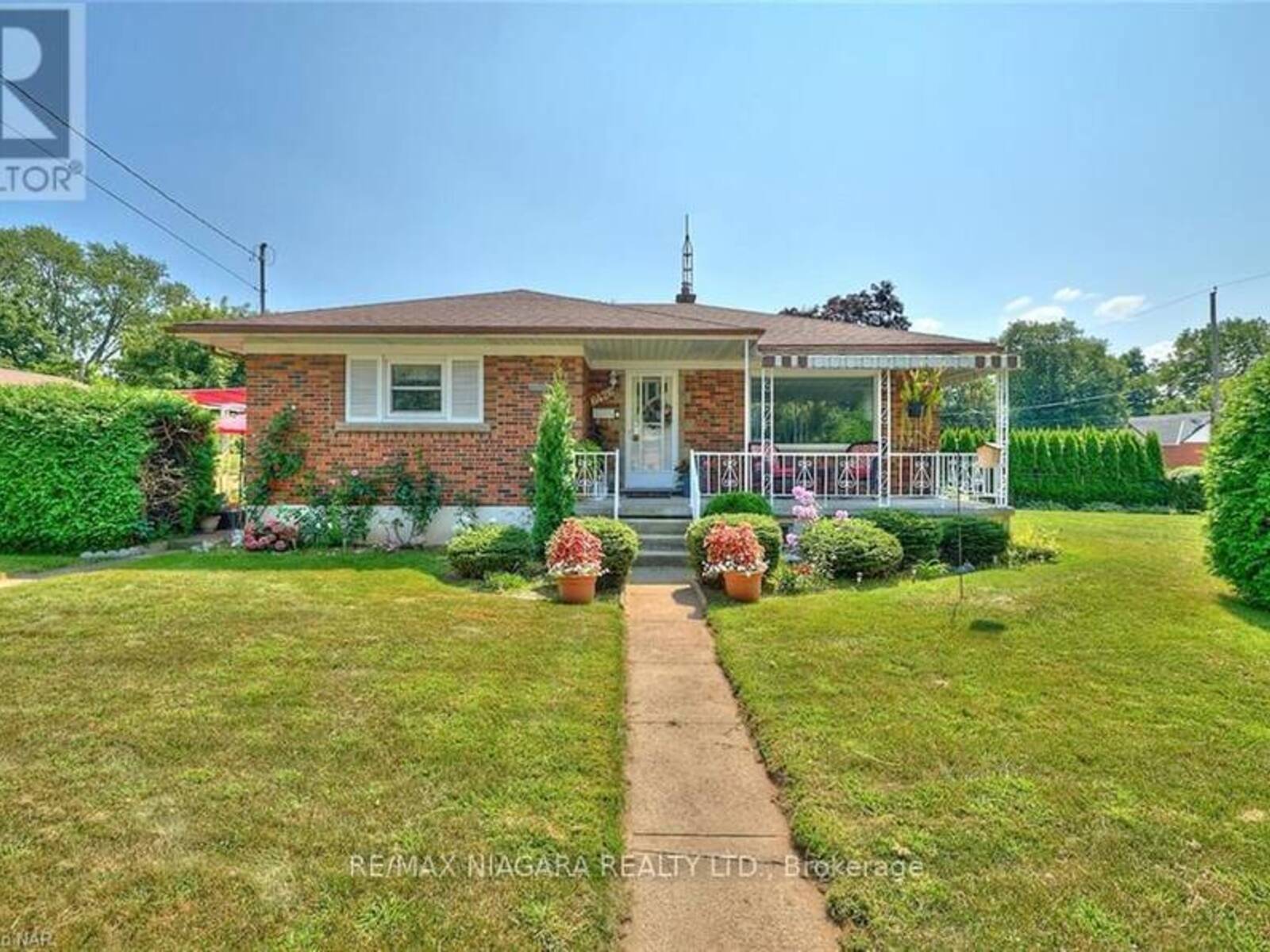 6426 MARGARET STREET, Niagara Falls, Ontario L2G 2T7