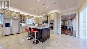 18 ALAI CIRCLE | Markham Ontario | Slide Image Nine